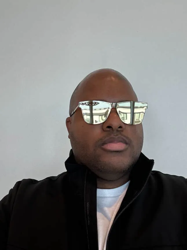 Ray Beige